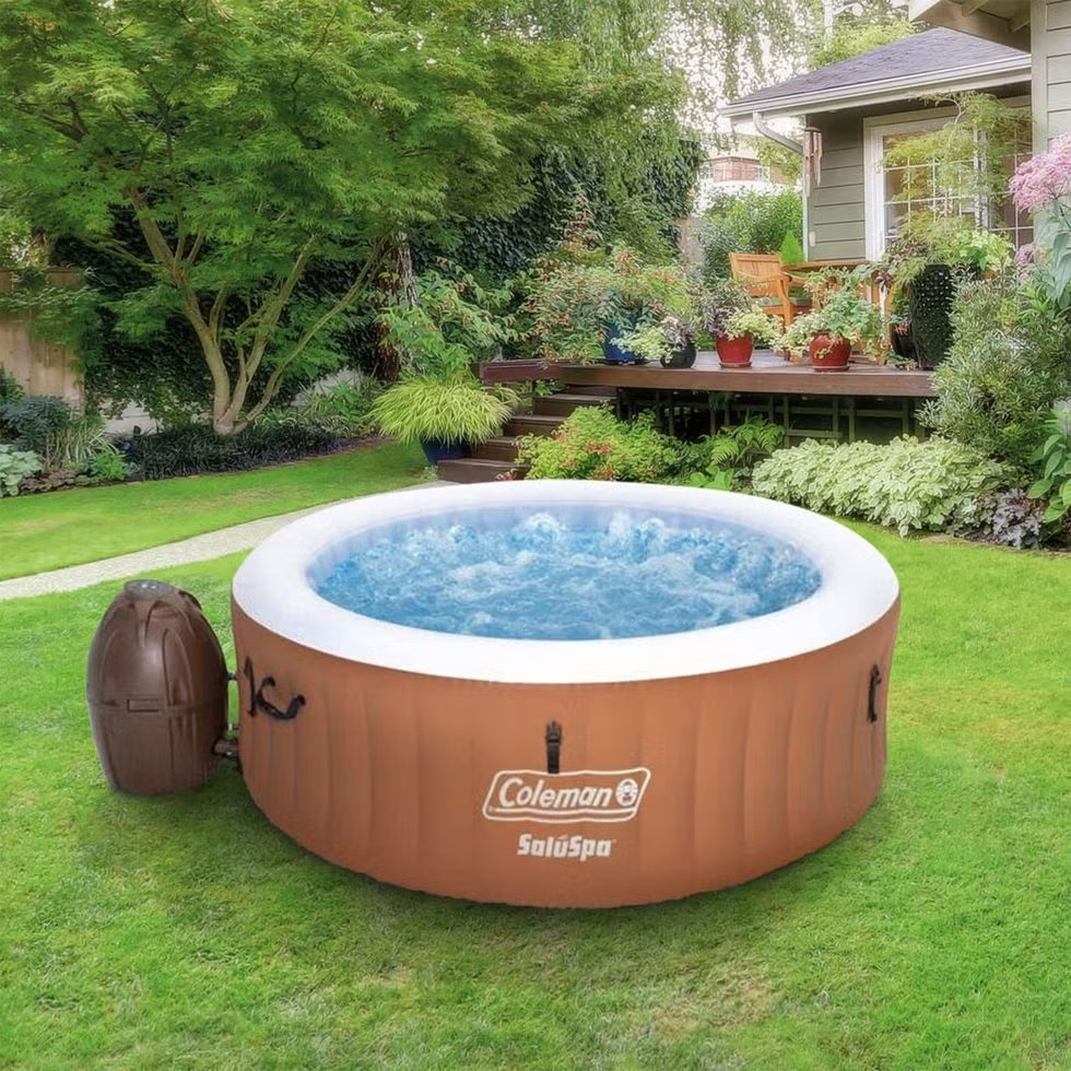 GO SPA® Coleman - Hot Tub with LED Mood Lighting & Bubble Jet Massage